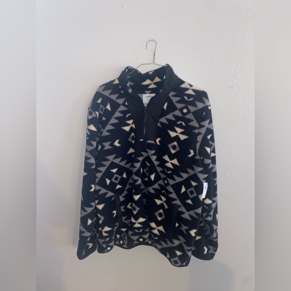 Brand New Men’s Old Navy Quarter Zip